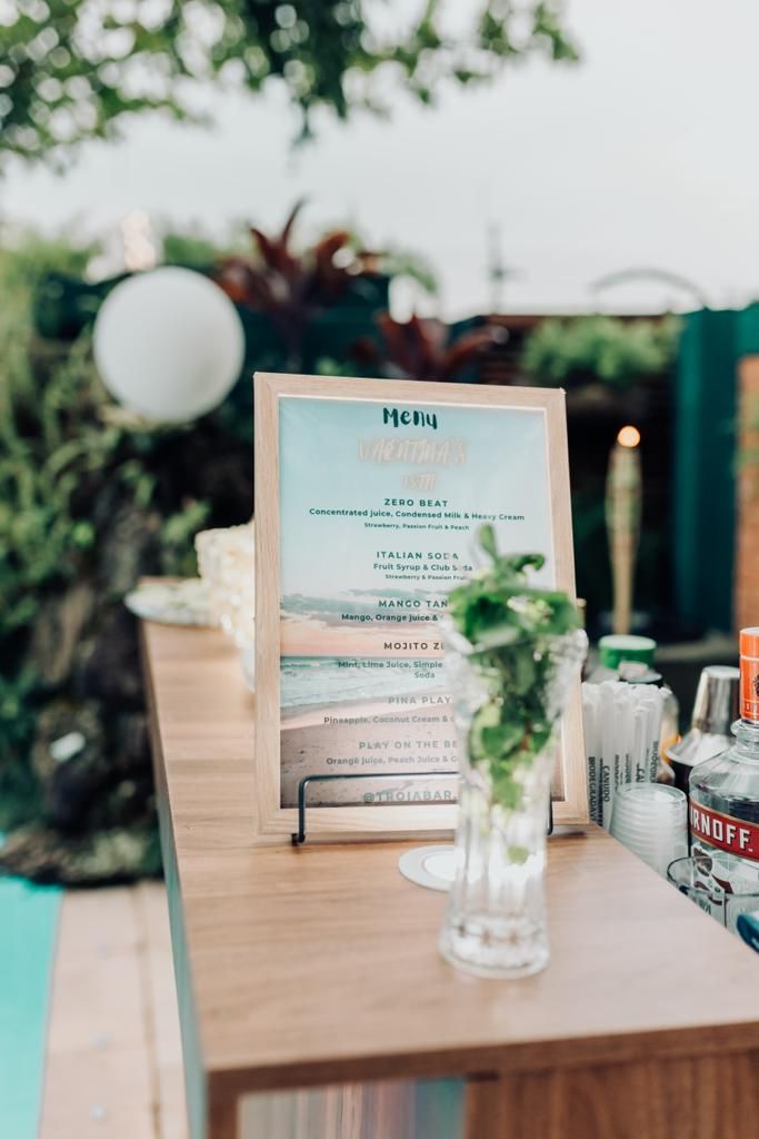 Cardápio personalizado com mojito